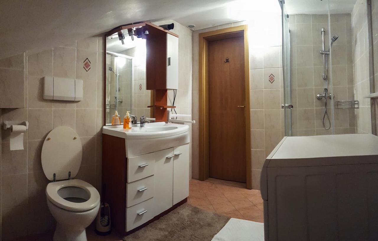 Rooms With Shared Kitchen Zver, Great For Hikers Худаюжна Экстерьер фото